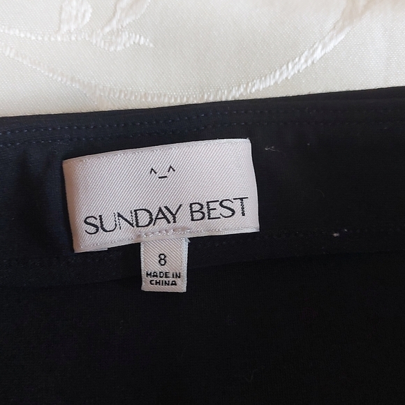Aritzia Sunday Best Mitford Skirt Black Size 8 - Picture 5 of 9